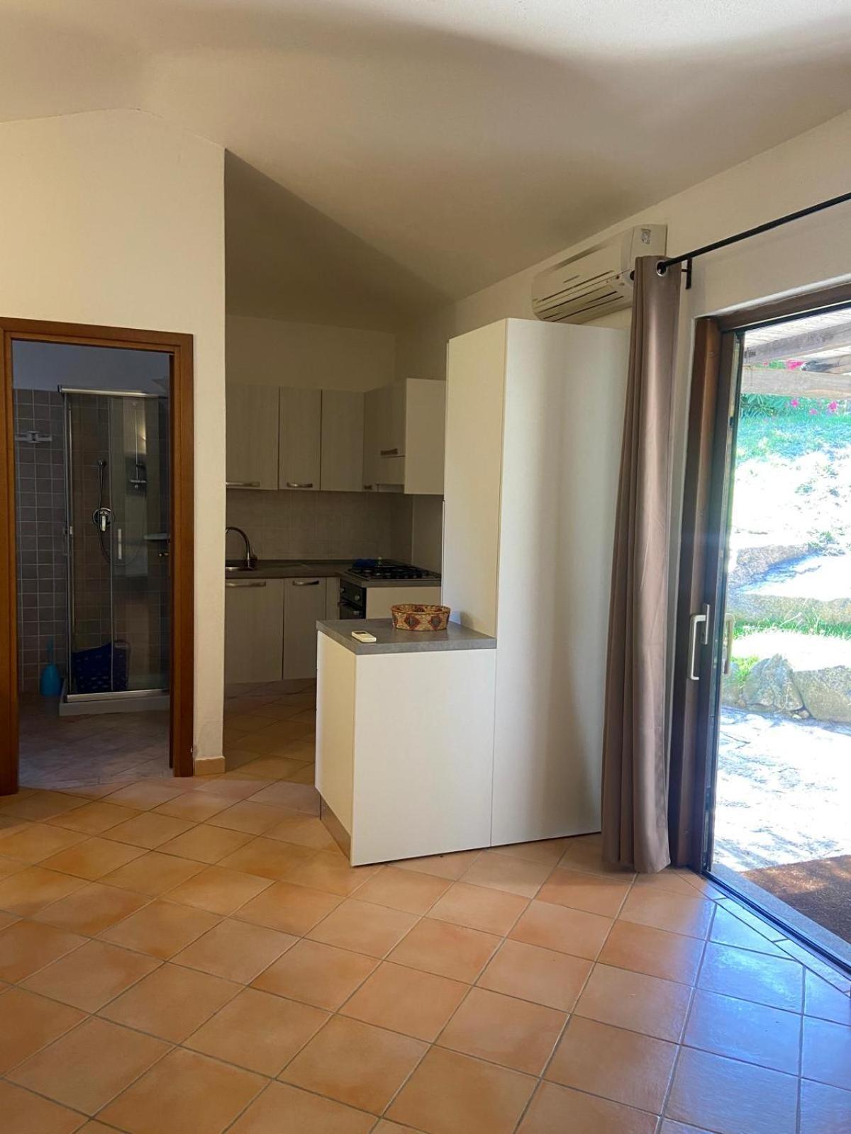 Domus Liscia Di Vacca Aparthotel Ngoại thất bức ảnh